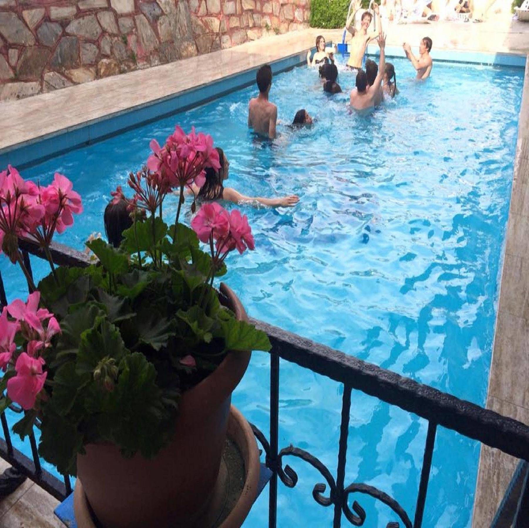 Sezgin Hotel Kusadasi Bagian luar foto